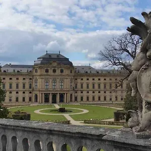 Weinbergsblick Optimale Stadtnaehe Ochsenfurt